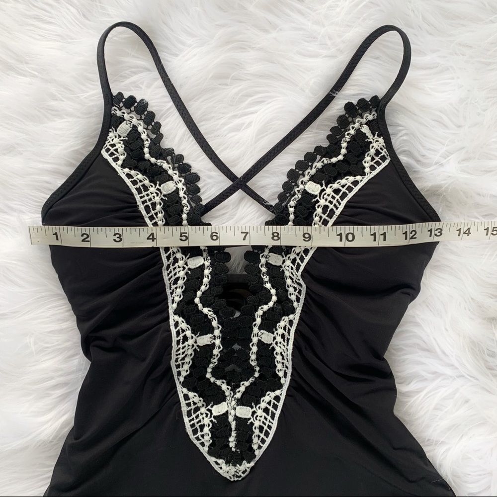BECCA Delilah One Piece Swimsuit! - Picture 4 of 7